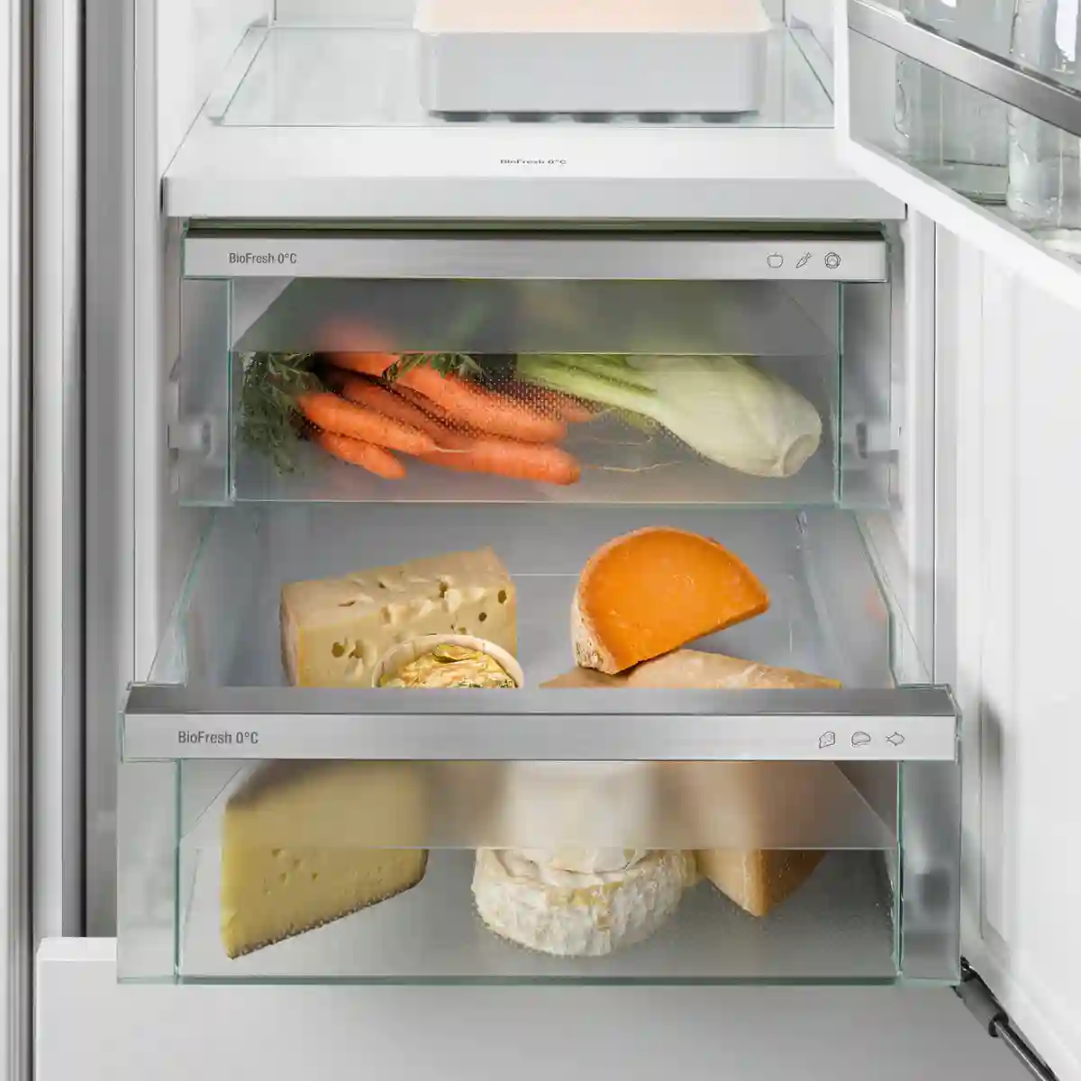 Встраиваемый холодильник LIEBHERR IXRF 5155-20 001 SBS 70I4-24003 (SIFNe 5178-20001+IRBd 5150-20001)